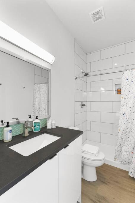 Funky Scottsdale Modern Micro Studio - Walk To Ot Luaran gambar