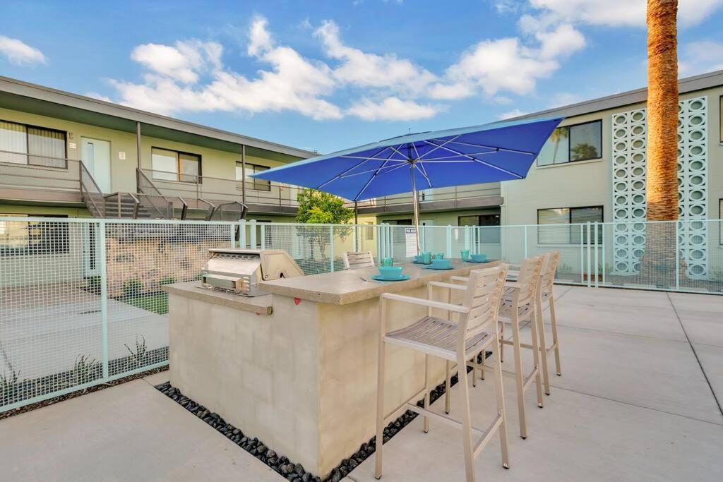Funky Scottsdale Modern Micro Studio - Walk To Ot Luaran gambar